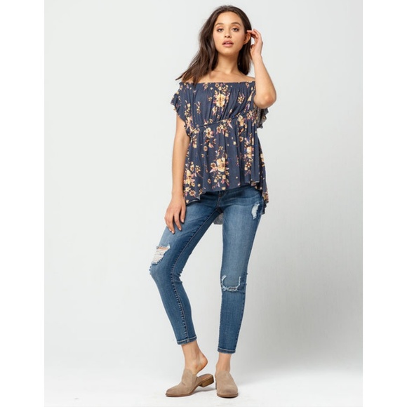 Free People Sam Off the Shoulder Floral Top - Picture 3 of 7